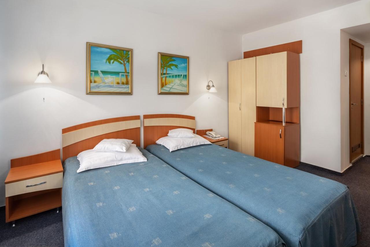 Hotel Sirena Saturn All Inclusive Екстер'єр фото